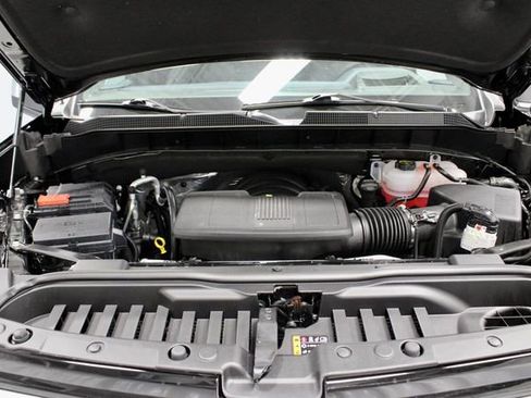 Used 2025 Chevrolet Silverado 1500 High Country w/ Technology Package image 18