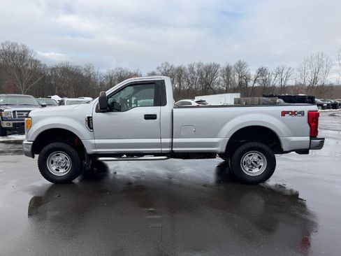 Used 2017 Ford F250 XL w/ XL Value Package image 2
