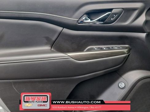 Used 2023 GMC Acadia SLT FWD image 20