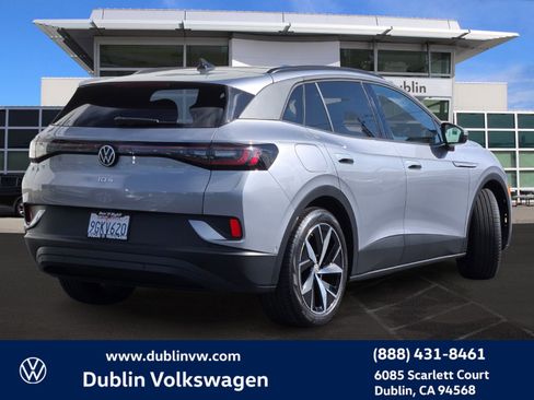 Used 2023 Volkswagen ID.4 Pro S RWD image 4