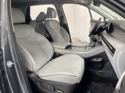 Used 2025 Hyundai Palisade SEL AWD/4WD image 27