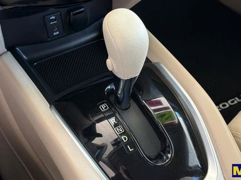 Used 2015 Nissan Rogue SV w/ SV Premium Package image 29