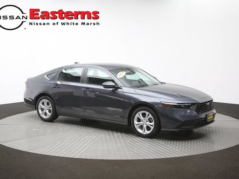 Used 2025 Honda Accord LX image 45