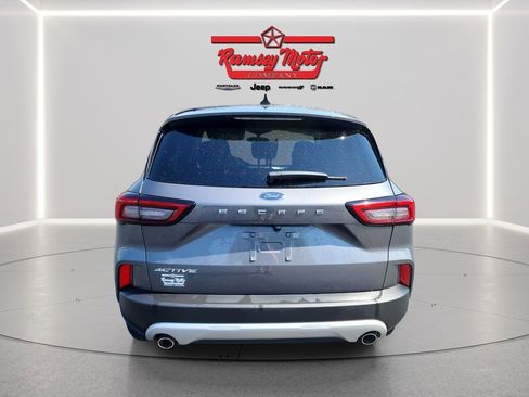 Used 2024 Ford Escape Active w/ Cold Weather Package image 4