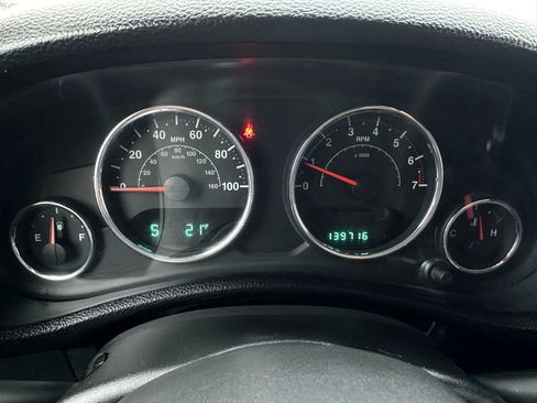 Used 2012 Jeep Wrangler Sport image 14