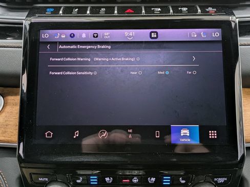 Used 2022 Jeep Grand Cherokee Summit AWD/4WD image 20