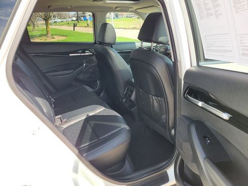 Used 2024 Kia Seltos EX AWD/4WD image 48