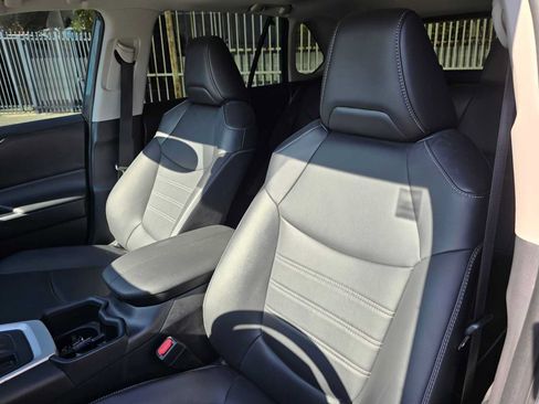 Used 2025 Toyota RAV4 XLE Premium FWD image 21