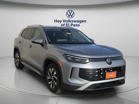 New 2026 Volkswagen Tiguan S image 1