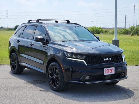 Used 2022 Kia Sorento SX AWD/4WD image 3
