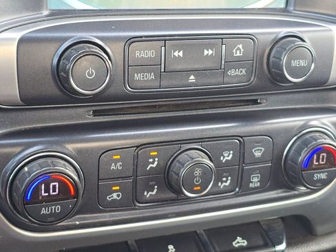 Used 2018 GMC Sierra 1500 SLT w/ SLT Premium Package image 25