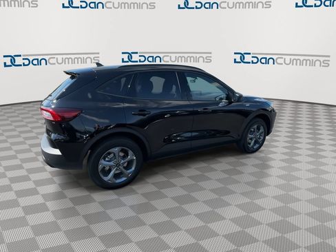 New 2026 Ford Escape ST-Line w/ Tech Pack #1 AWD/4WD image 8