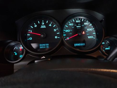 Used 2009 Chevrolet Silverado 1500 W/T RWD image 27