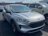 Certified 2022 Ford Escape SE w/ Convenience Package image 3