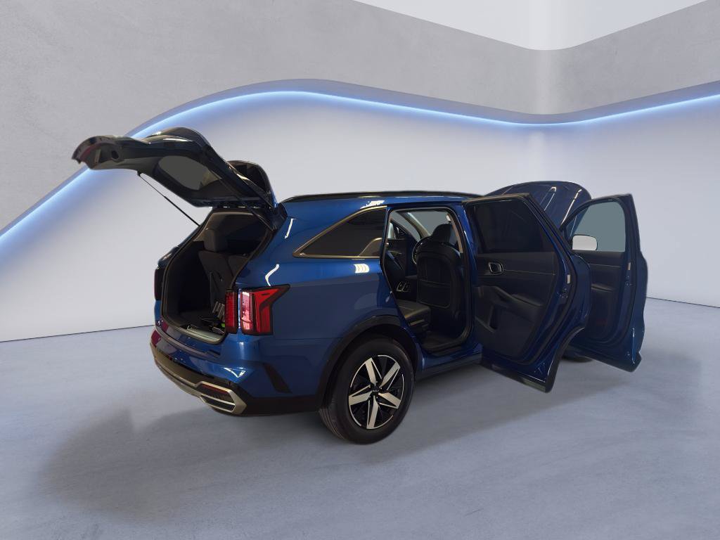Used 2023 Kia Sorento S w/ Panoramic Sunroof Package FWD image 14