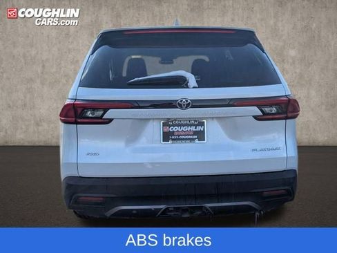 Used 2024 Toyota Grand Highlander Platinum image 7