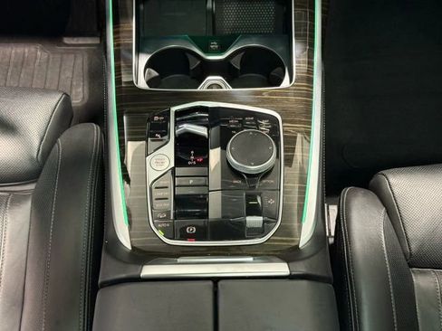 Used 2023 BMW X7 xDrive40i image 72