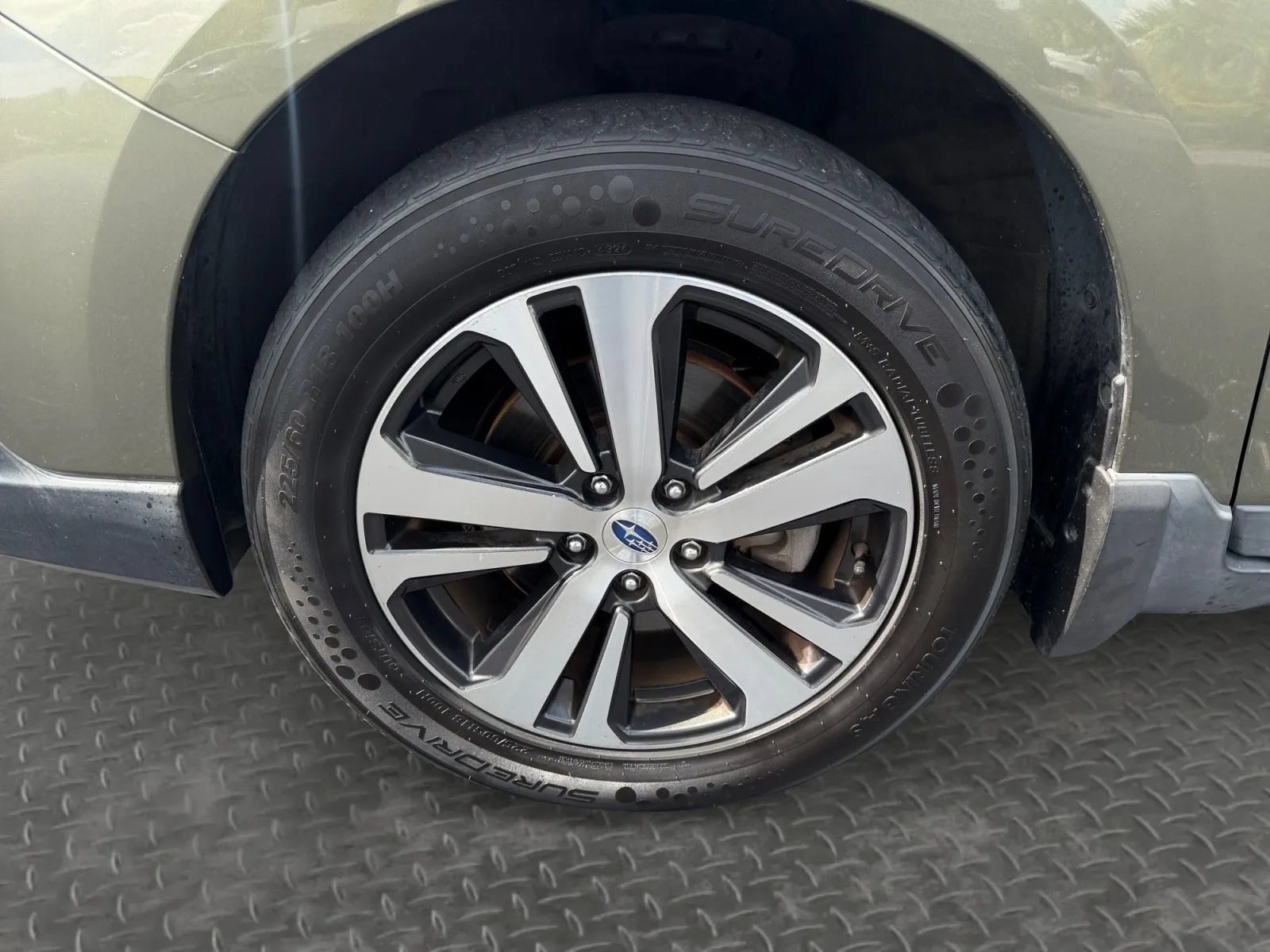 Used 2019 Subaru Outback 2.5i Limited AWD/4WD image 10