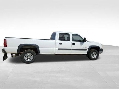 Used 2005 Chevrolet Silverado 2500 4x4 Crew Cab w/ Heavy-Duty Power Package image 8