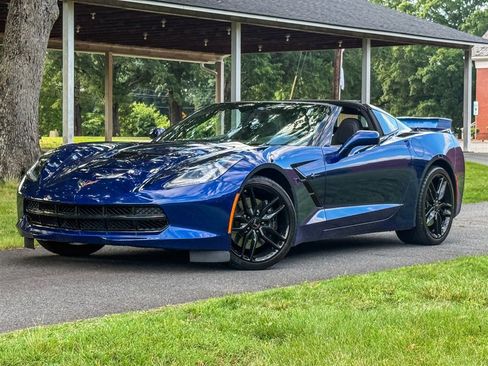 Used 2017 Chevrolet Corvette Stingray Coupe w/ Carbon Flash Badge Package RWD image 13