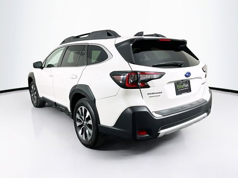 Used 2023 Subaru Outback Limited image 5