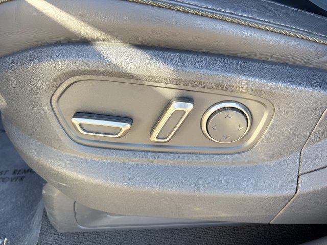 Used 2023 Rivian R1S Adventure Quad AWD/4WD image 7