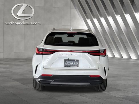 Certified 2025 Lexus NX 250 FWD w/ Towing Package (2000 Lbs) image 27