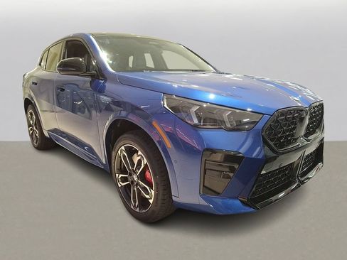 New 2026 BMW X2 xDrive28i w/ Technology Package AWD/4WD image 2