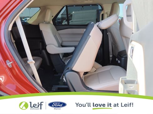 Used 2021 Ford Explorer Limited w/ Equipment Group 301A image 36
