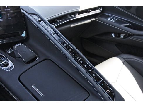 Used 2024 Chevrolet Corvette Stingray Preferred Cpe w/ Z51 Performance Package RWD image 16