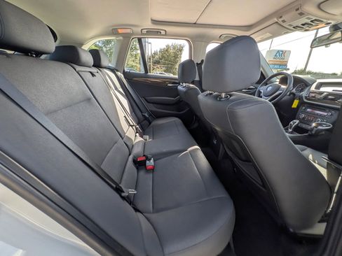 Used 2014 BMW X1 sDrive28i image 7