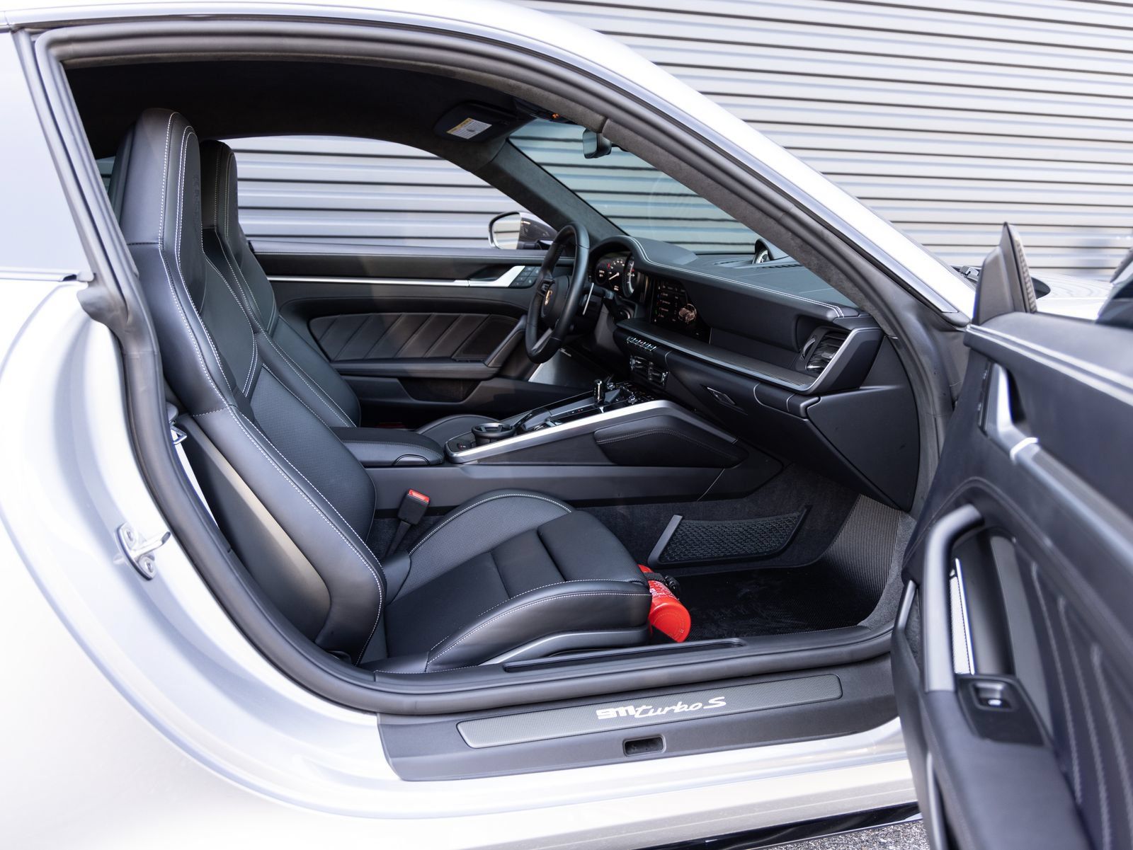 Certified 2024 Porsche 911 Turbo S AWD/4WD image 28