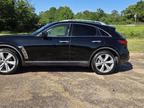 Used 2011 INFINITI FX50 AWD w/ Sport Pkg image 2