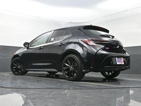 Used 2022 Toyota Corolla SE image 26