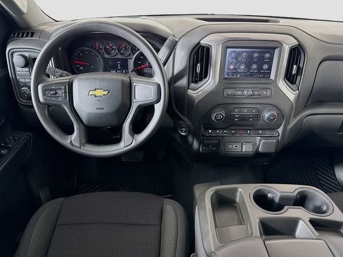 Used 2024 Chevrolet Silverado 2500 Custom w/ Custom Value Package image 20