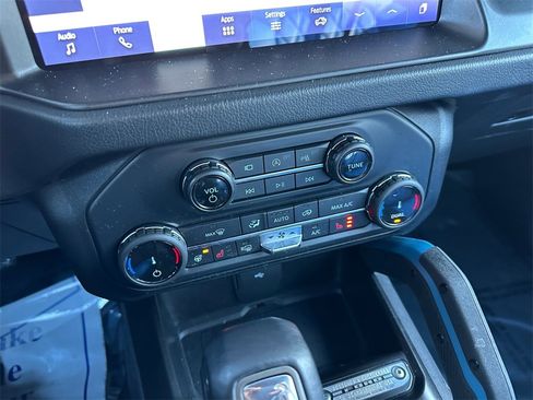 Used 2022 Ford Bronco Wildtrak image 20