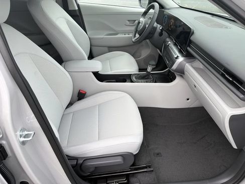 New 2027 Hyundai Kona SEL Sport FWD image 15