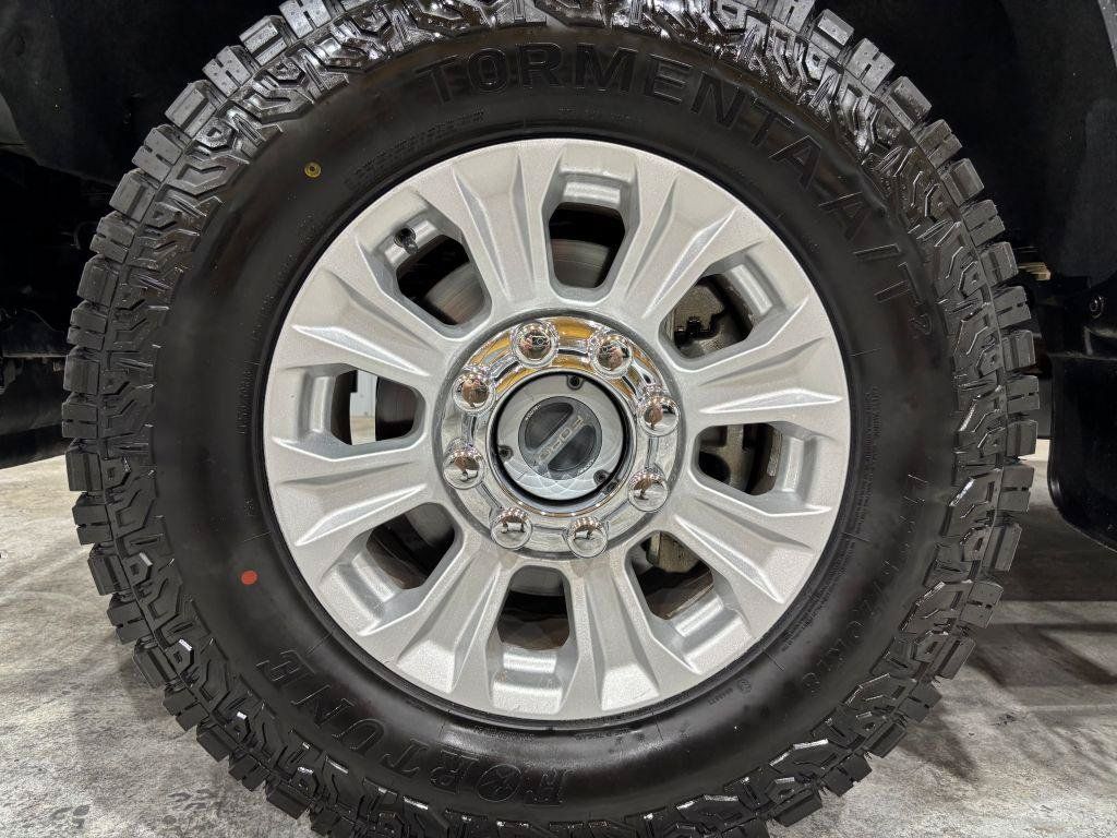 Used 2020 Ford F250 XLT w/ XLT Value Package AWD/4WD image 26