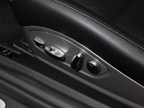 Used 2018 Porsche 911 Targa 4S image 40