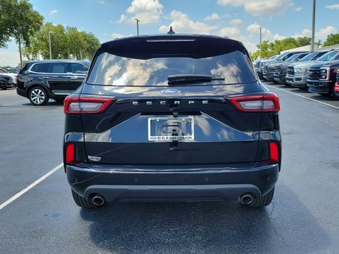 Certified 2024 Ford Escape ST-Line w/ Tech Pack #1 FWD image 8