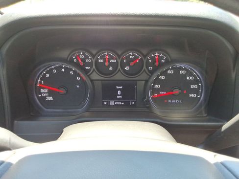 Certified 2021 Chevrolet Silverado 1500 Custom Trail Boss w/ LPO, Dark Essentials Package AWD/4WD image 30