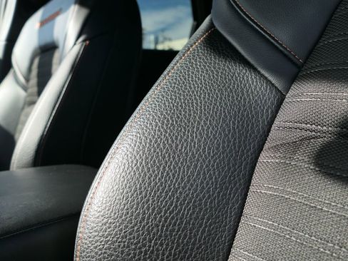 Used 2025 Nissan Pathfinder Rock Creek image 11