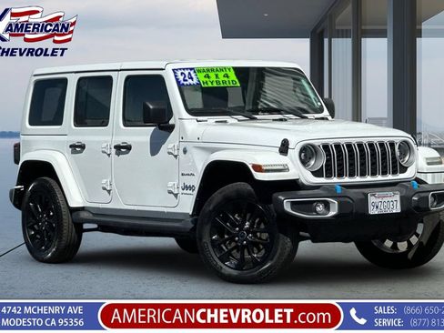 Used 2024 Jeep Wrangler Unlimited Sahara AWD/4WD image 1
