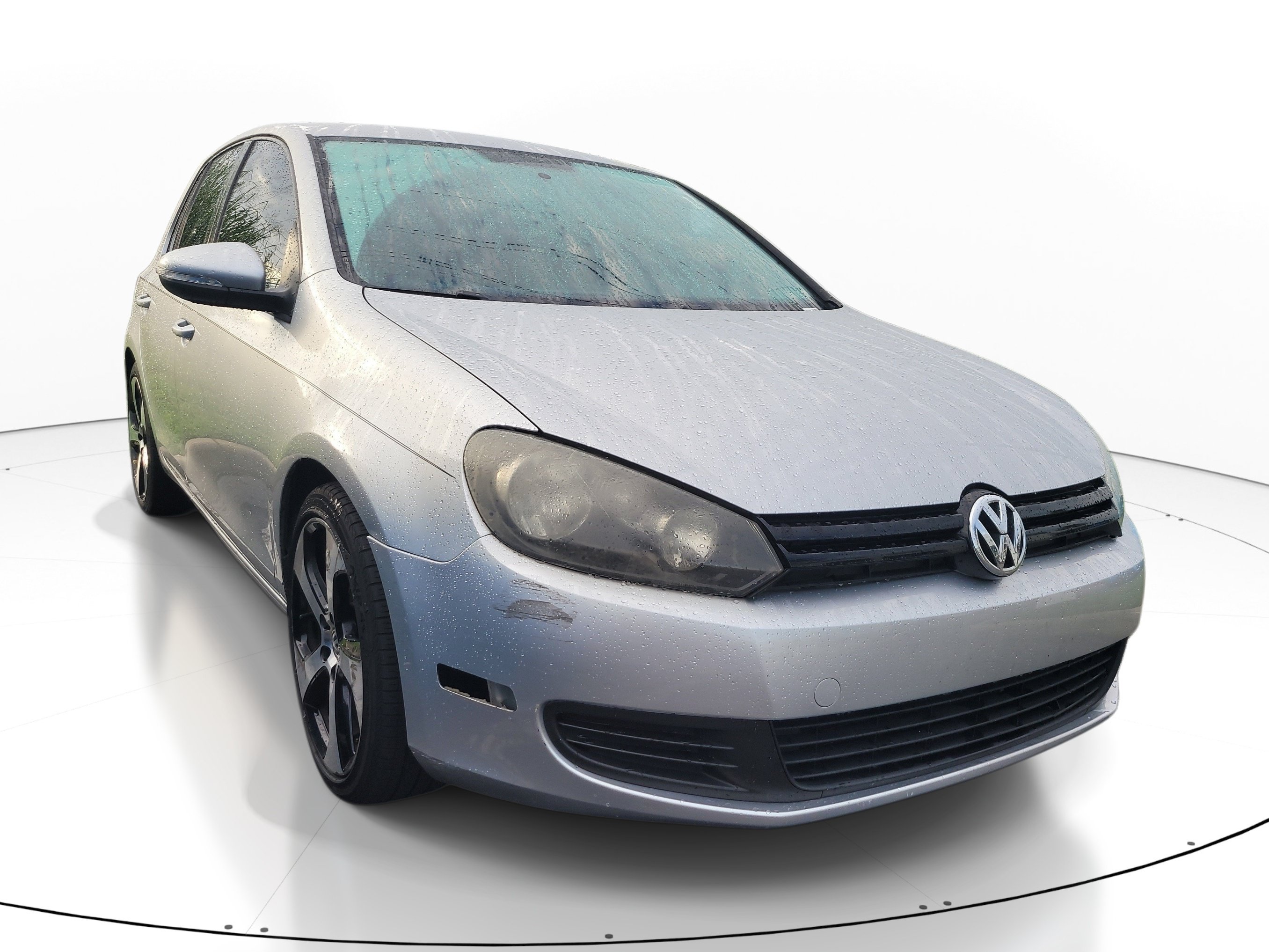 Used 2013 Volkswagen Golf 4-Door FWD image 1