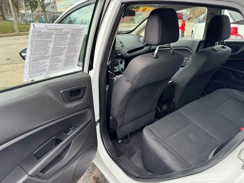 Used 2019 Ford Fiesta SE image 15