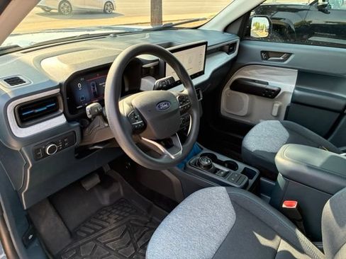 Used 2025 Ford Maverick XLT w/ Equipment Group 302A AWD/4WD image 18