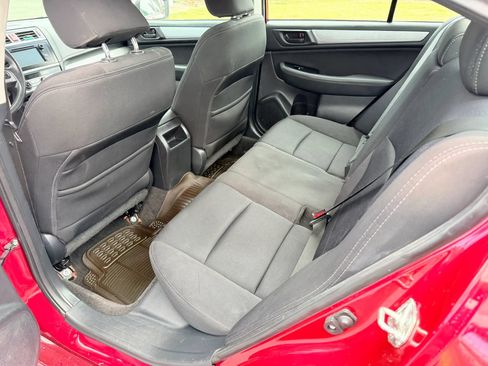 Used 2015 Subaru Legacy 2.5i AWD/4WD image 10