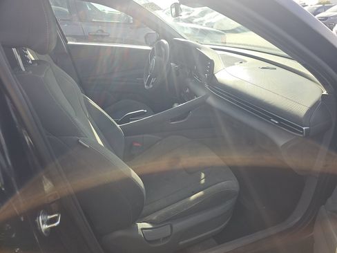 Used 2026 Hyundai Elantra Sport FWD image 6