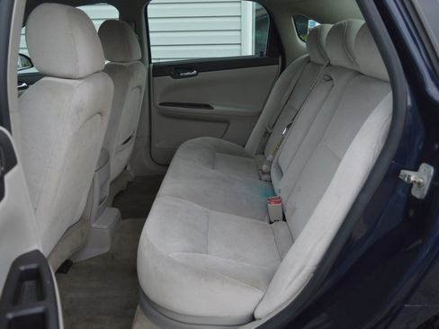 Used 2007 Chevrolet Impala LT FWD image 13