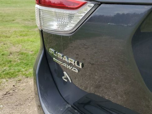 Certified 2023 Subaru Forester Limited image 32